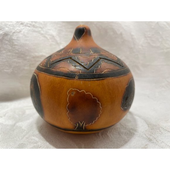 Gourd Trinket Box Bowl Bear Wood Burned Design Trees Nature 3.5”x3.5” - Picture 3 of 7